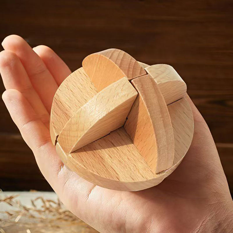 Classic Lu Ban ball Wooden Bra - огляд і ціна Wooden Puzzle Kids